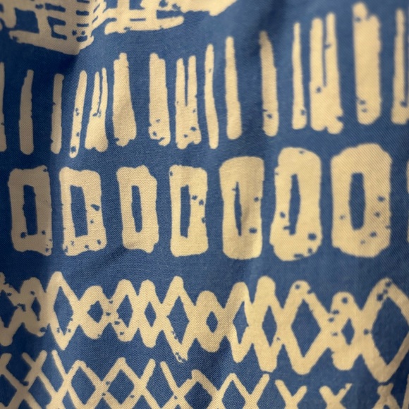 Southern Tide Large Casey Island Batik TUnic Henley pullover blue top blouse - Picture 15 of 16